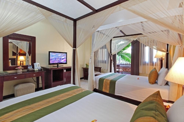 Adi Dharma Hotel
